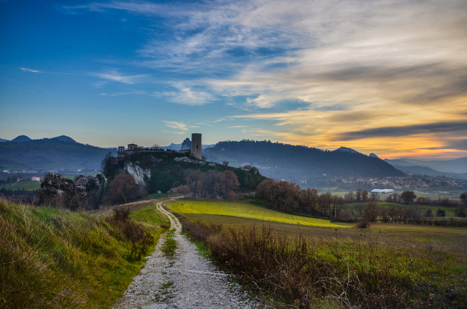 Madonna di Saiano, Pietracuta (Photo license: CC BY-NC-SA 2.0)